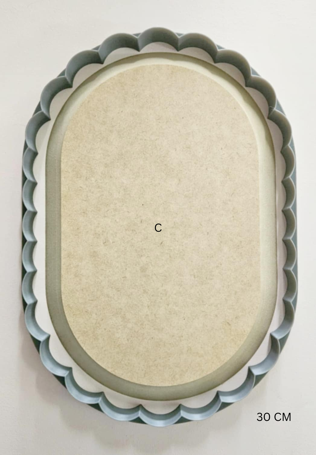 Oversized Cutter - Scalloped Tablet